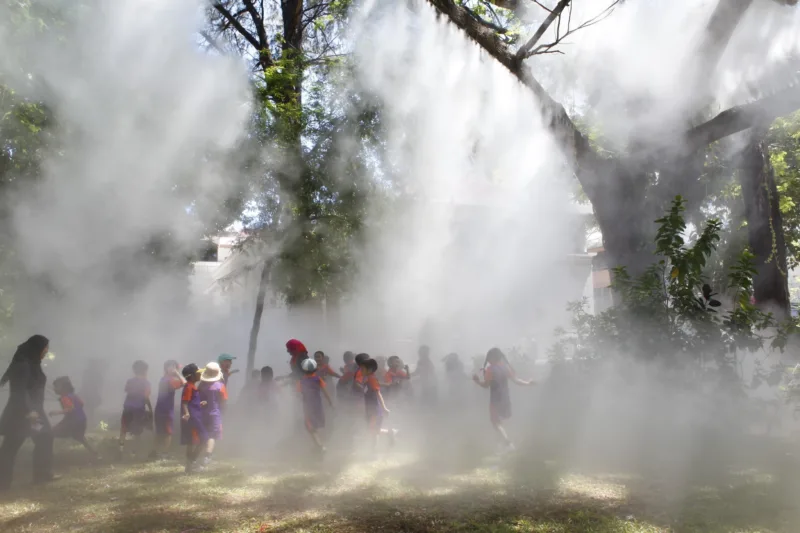 Fujiko Nakaya "Maldives Fog". Maldives, 2012. © Courtesy of The Japan Foundation. Photo: Kenji Morita