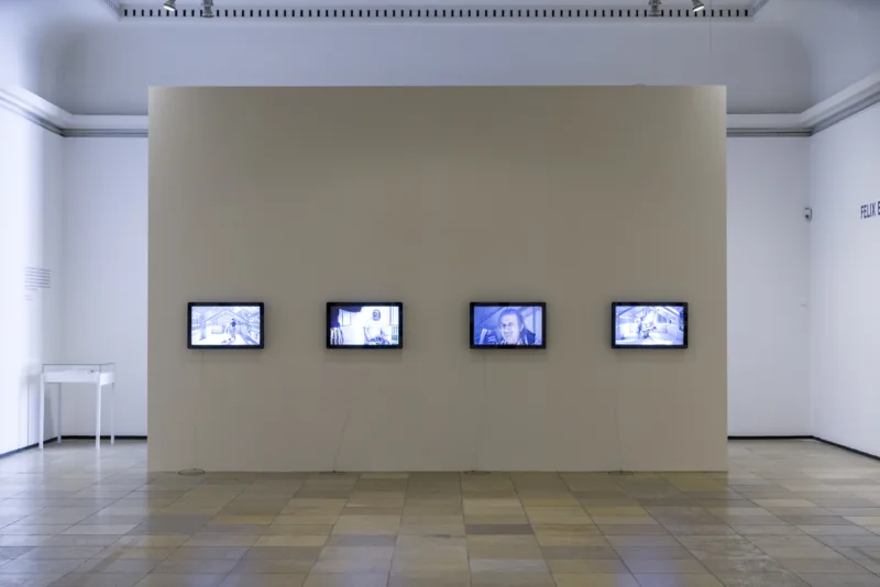 Felix Brenner, Andreas Maus, Kar Hang Mui. euward8, Installation view, Haus der Kunst, 2021, Photo: Maximilian Geuter