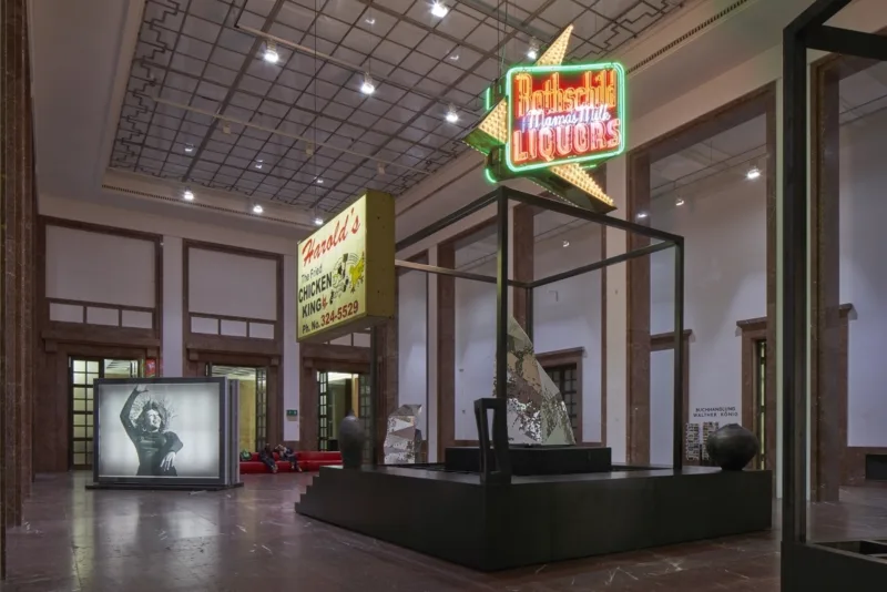 Theaster Gates. Black Chapel, Installation view, Haus der Kunst, Photography: Jens Weber