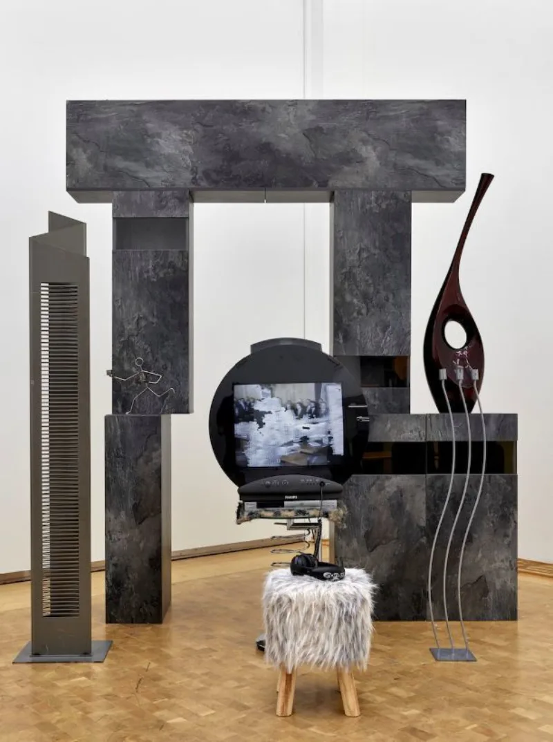 Henrike Naumann - Das Reich (2018), Photo: Achim Kukulies, Museum Abteiberg Mönchengladbach